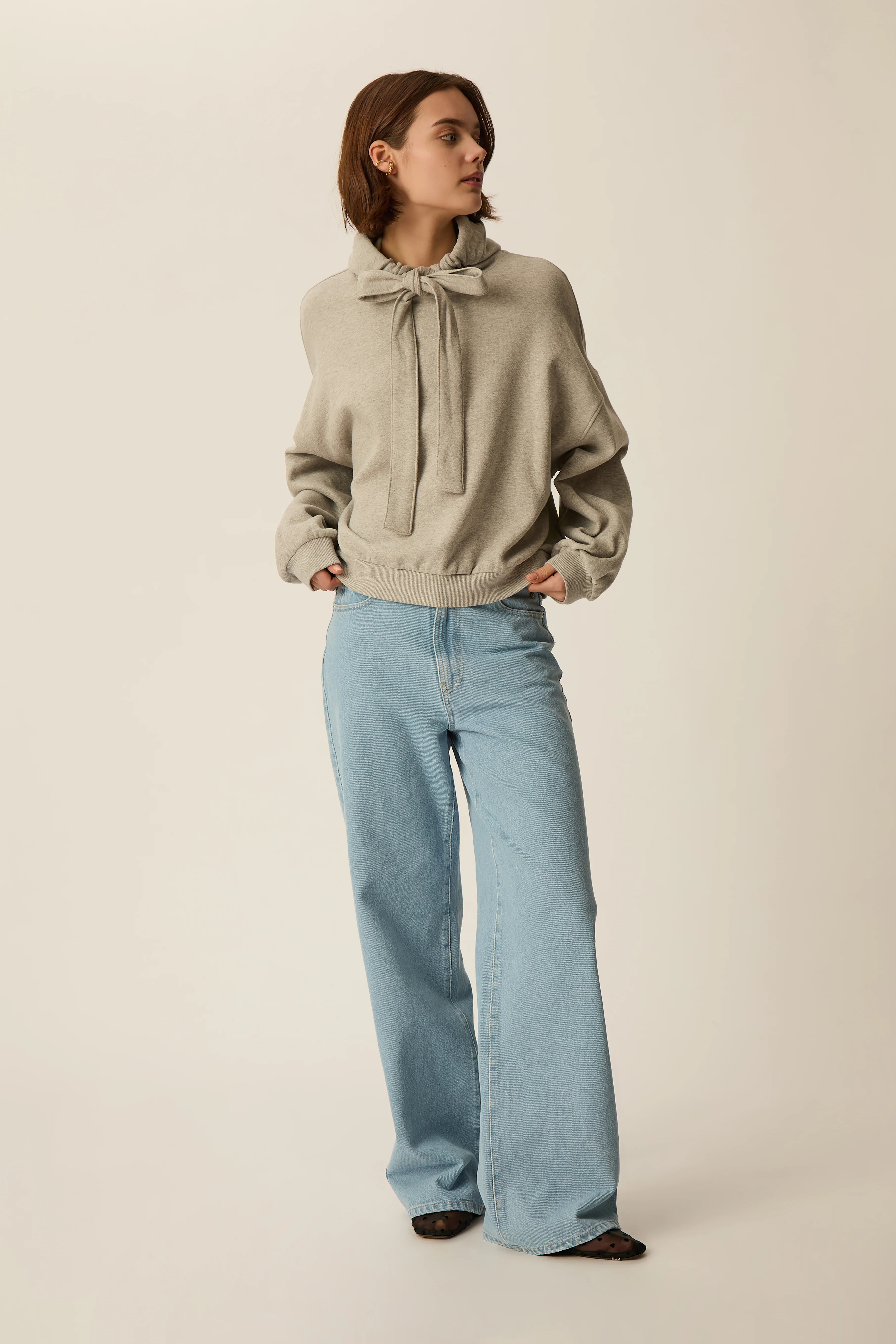 Julie Sweatshirt - Image 7
