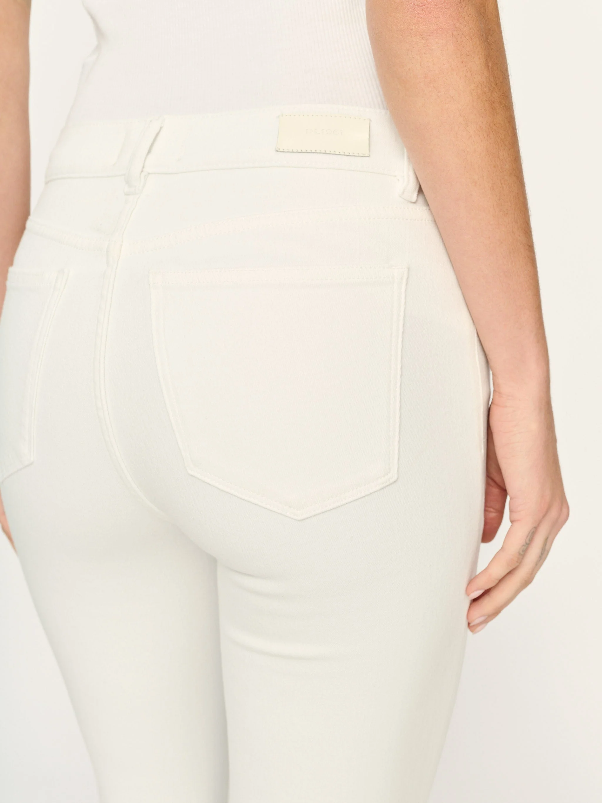 Mara Straight Jean - Image 6