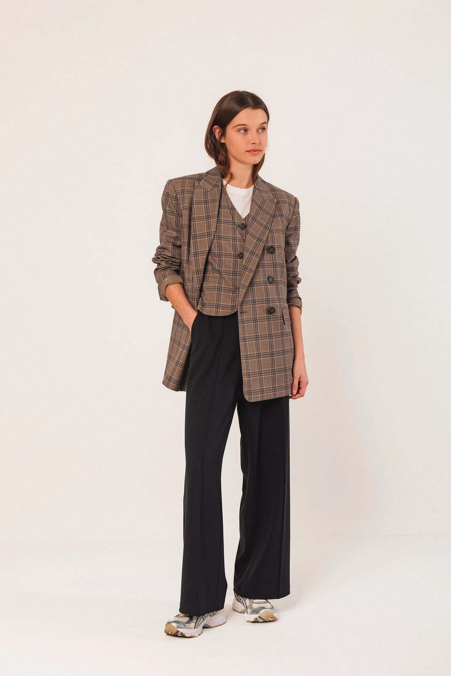 Paty Straight Pant - Image 5