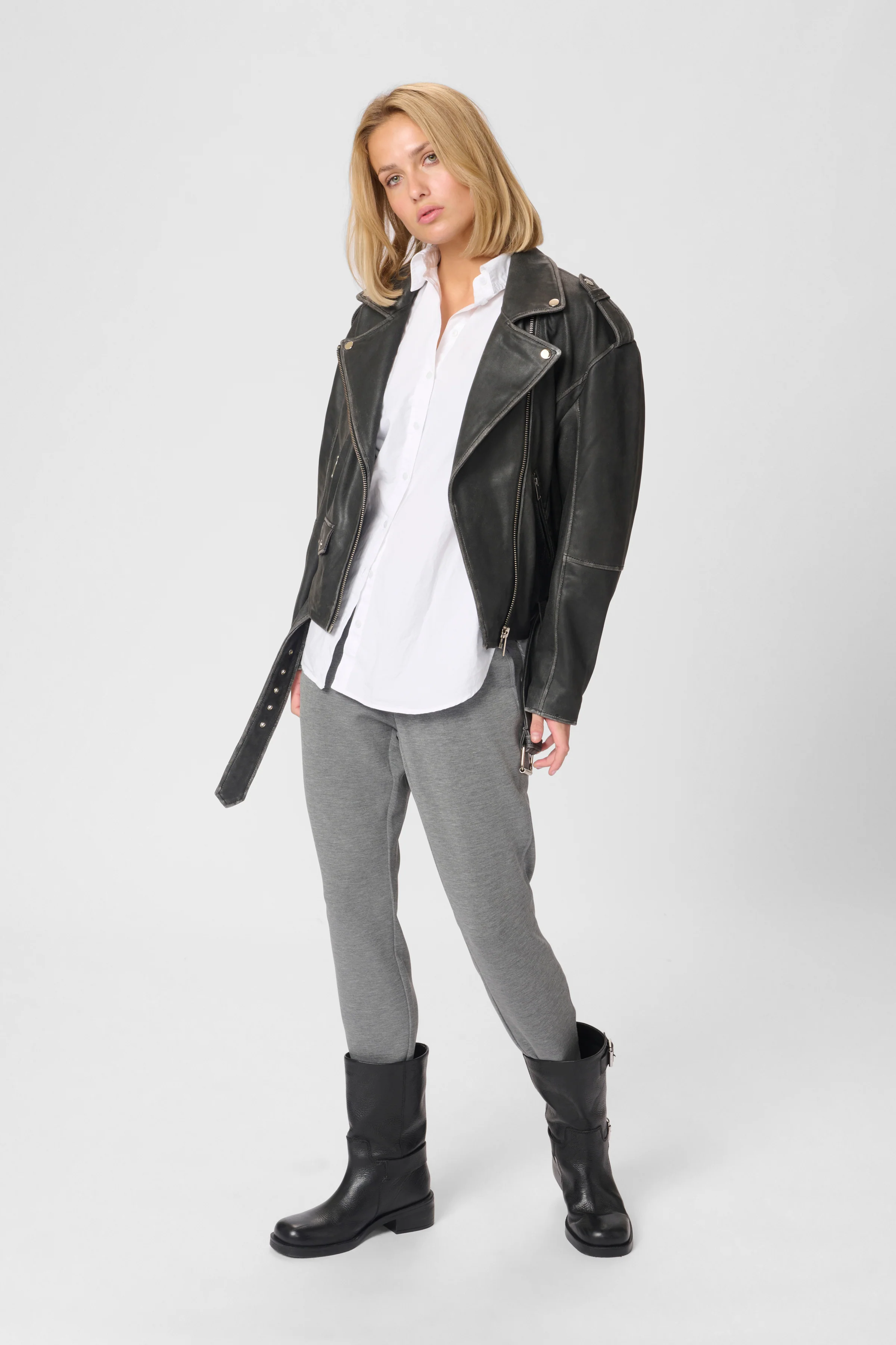 The Sweat Pant - Image 4