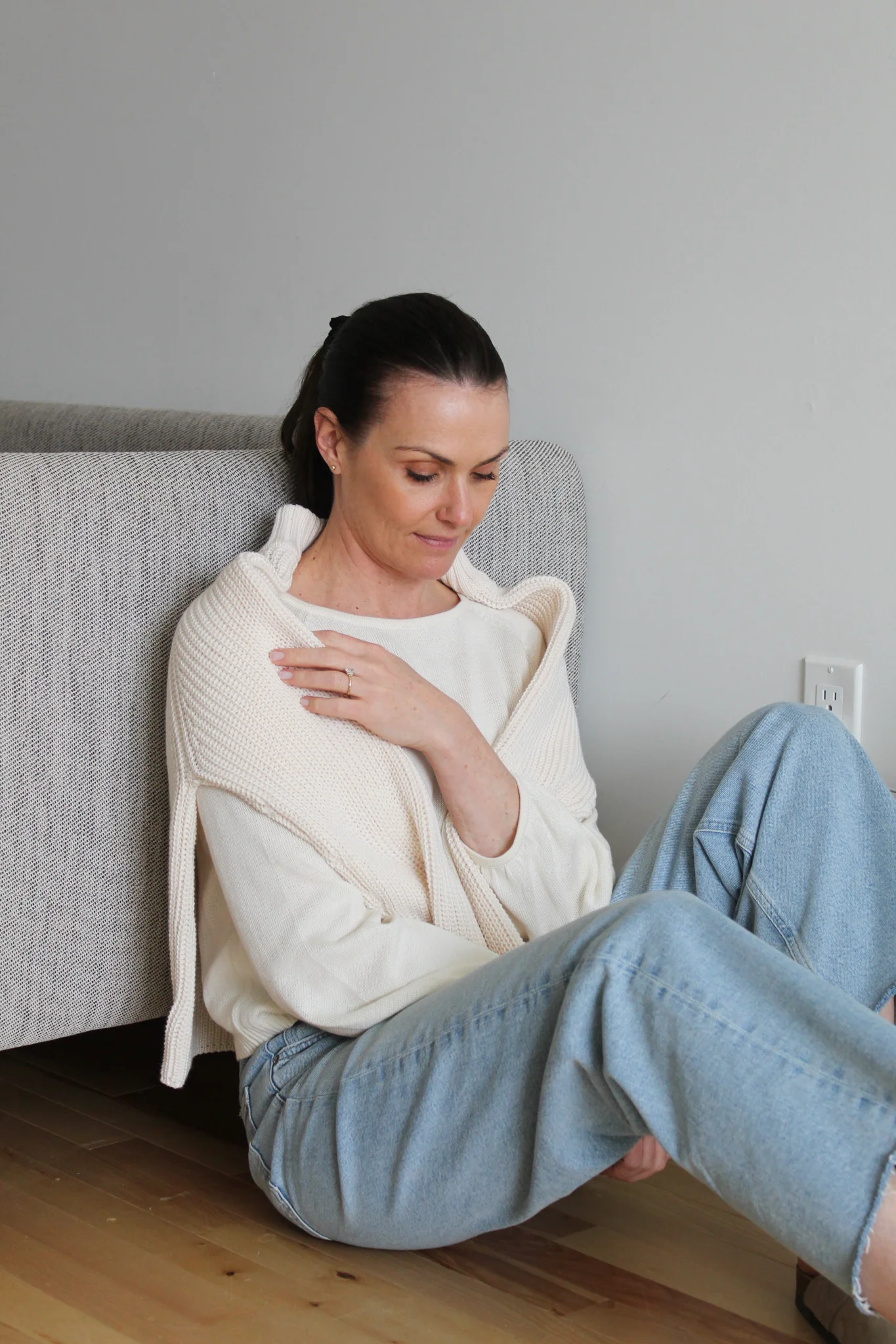 Cropped Cozy Crew - Image 4