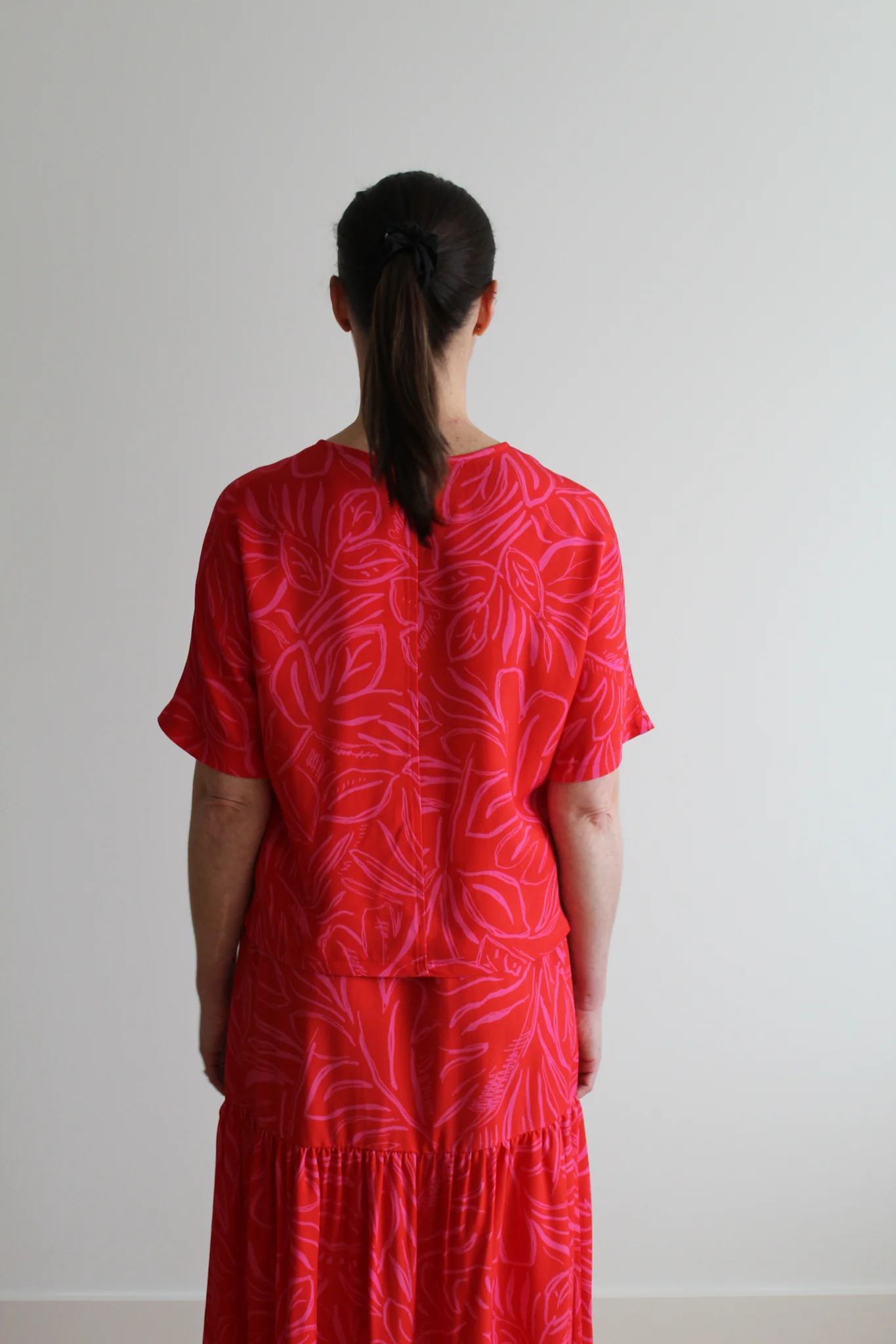 Everyday Crop Blouse - Image 2