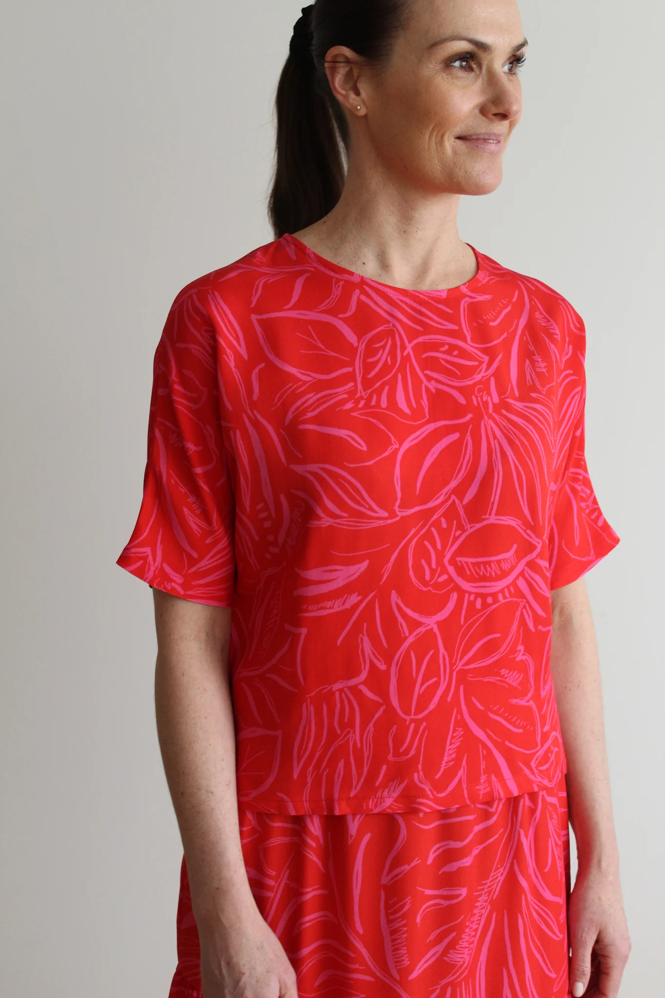 Everyday Crop Blouse - Image 6